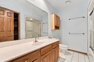 4516 Hillside Ct, Crystal Lake, IL 60012 - Photo 20