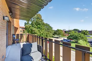 1795 Lake Cook Rd, Highland Park, IL 60035 - Photo 24