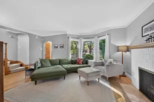 4842 W Balmoral Ave, Chicago, IL 60630 - Photo 8