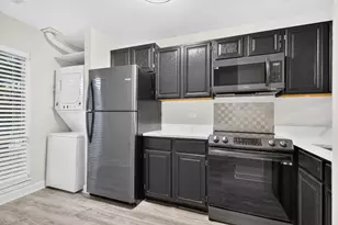 5931 Meadow Dr, Lisle, IL 60532 - Photo 14