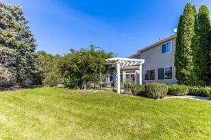 416 Ptarmigan Pl, Lindenhurst, IL 60046 - Photo 56
