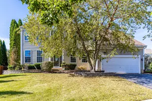 416 Ptarmigan Pl, Lindenhurst, IL 60046 - Photo 1