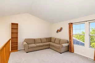 3 Dorchester Ct, Streamwood, IL 60107 - Photo 20