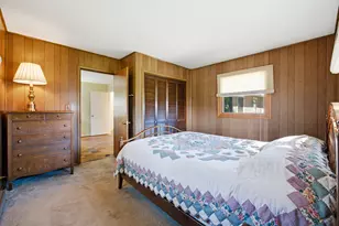 45 Avon Rd, Elk Grove Village, IL 60007 - Photo 20