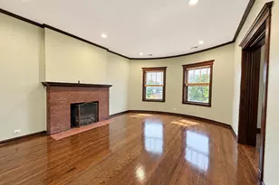 442 E 48th St, Chicago, IL 60615 - Photo 4