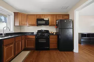 10811 Wrightwood Ave, Melrose Park, IL 60164 - Photo 10