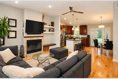 1403 Jefferson Street, Lake in the Hills, IL 60156 - Photo 10