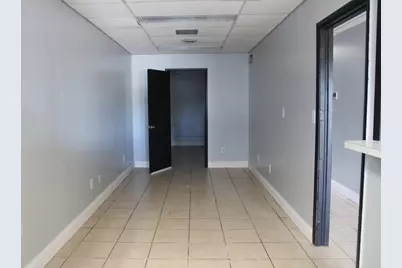 853 N Highland Avenue, Aurora, IL 60506 - Photo 24
