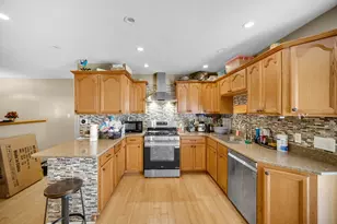 323 Karen Ave, Romeoville, IL 60446 - Photo 8
