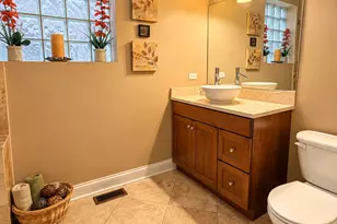 4447 S Indiana Ave, Chicago, IL 60653 - Photo 10