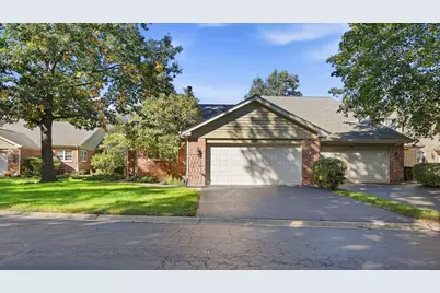576 Shagbark Drive, Elgin, IL 60123 - Photo 2