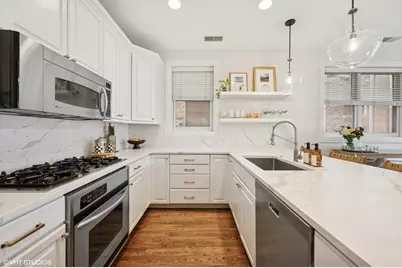 3543 N Southport Avenue #3S, Chicago, IL 60657 - Photo 6