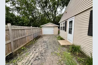 3603 Kirchoff Road, Rolling Meadows, IL 60008 - Photo 2