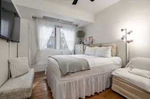 6131 N Hoyne Ave, Chicago, IL 60659 - Photo 22