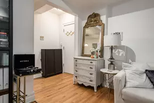 6131 N Hoyne Ave, Chicago, IL 60659 - Photo 12
