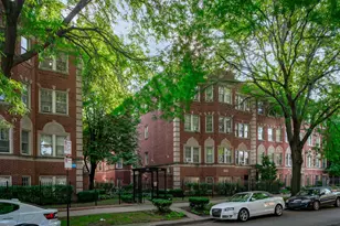 6131 N Hoyne Ave, Chicago, IL 60659 - Photo 1