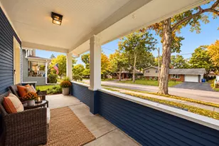 602 S 5th Ave, Saint Charles, IL 60174 - Photo 2