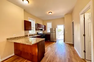 2624 W 15th St, Chicago, IL 60608 - Photo 4