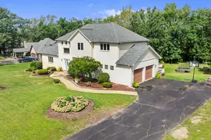 21176 Lisa Ln, Steger, IL 60475 - Photo 12