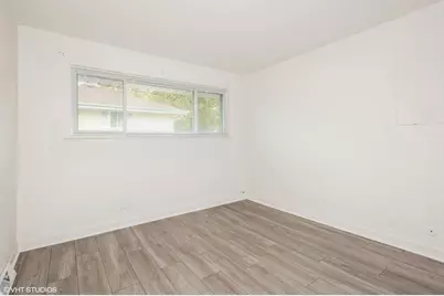 319 Shirley Court, Wheaton, IL 60187 - Photo 14