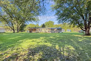 6011 Stevens St, Byron, IL 61010 - Photo 22