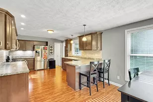 6011 Stevens St, Byron, IL 61010 - Photo 8