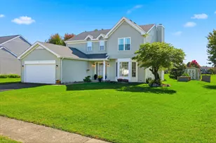 997 Village Rd, Crystal Lake, IL 60014 - Photo 2