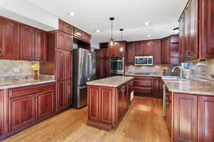 997 Village Rd, Crystal Lake, IL 60014 - Photo 12