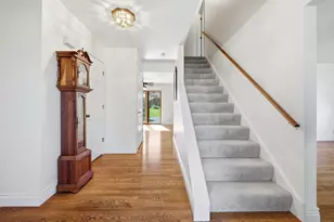 997 Village Rd, Crystal Lake, IL 60014 - Photo 8