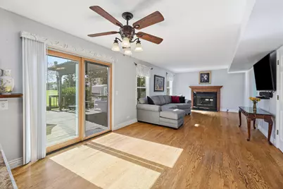 997 Village Road, Crystal Lake, IL 60014 - Photo 16