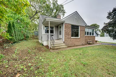 706 Michigan Street, Wheaton, IL 60187 - Photo 2