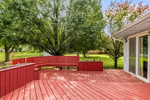 812 W 3rd St, Gilman, IL 60938 - Photo 34