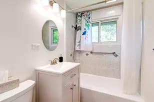 36748 N Oakwood Dr, Lake Villa, IL 60046 - Photo 16