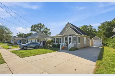 847 S Oakwood Avenue, Geneseo, IL 61254 - Photo 2