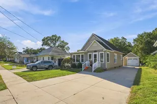847 S Oakwood Ave, Geneseo, IL 61254 - Photo 2