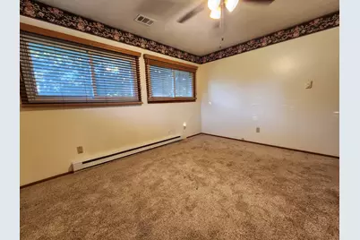 1602 E 1st Street, Streator, IL 61364 - Photo 6