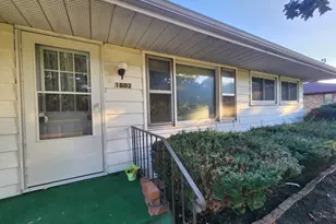 1602 E 1st St, Streator, IL 61364 - Photo 14
