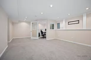 1201 W Danbury Dr, Cary, IL 60013 - Photo 24