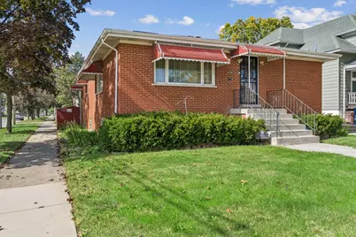 818 S 2nd Avenue, Maywood, IL 60153 - Photo 1