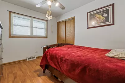 818 S 2nd Avenue, Maywood, IL 60153 - Photo 8