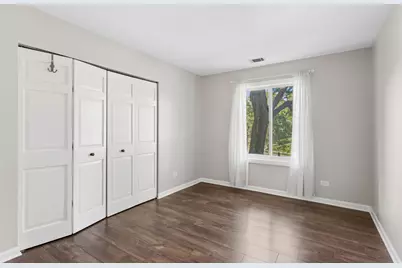 7510 Farmingdale Drive #210, Darien, IL 60561 - Photo 14