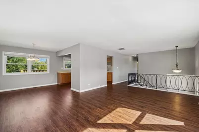 990 Brush Hill Lane, Lake Zurich, IL 60047 - Photo 2