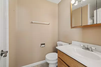 990 Brush Hill Lane, Lake Zurich, IL 60047 - Photo 8
