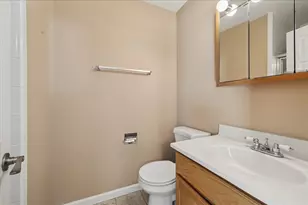 990 Brush Hill Ln, Lake Zurich, IL 60047 - Photo 8