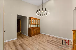 9241 Windsor Pkwy, Tinley Park, IL 60487 - Photo 6