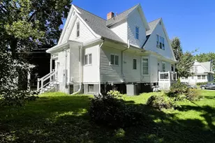 1211 E Jefferson St, Bloomington, IL 61701 - Photo 30