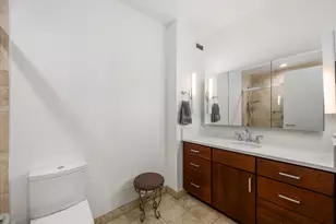 990 N Lake Shore Dr, Chicago, IL 60611 - Photo 18