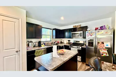 1907 Carriage Lane, Joliet, IL 60433 - Photo 6