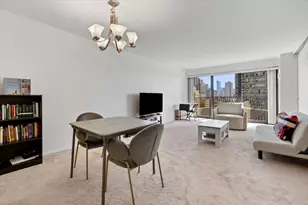 2020 N Lincoln Park W, Chicago, IL 60614 - Photo 8