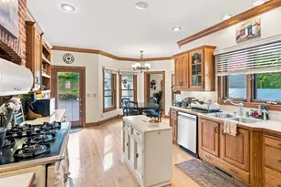 45W235 Hillview Ln, Hampshire, IL 60140 - Photo 10